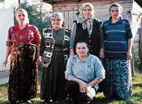 Женщины Сребреницы, чьи родственники числятся «пропавшими без вести».